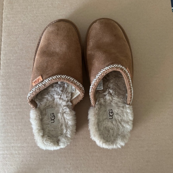 UGG Tasman Slip-on, size 10 - Picture 1 of 5